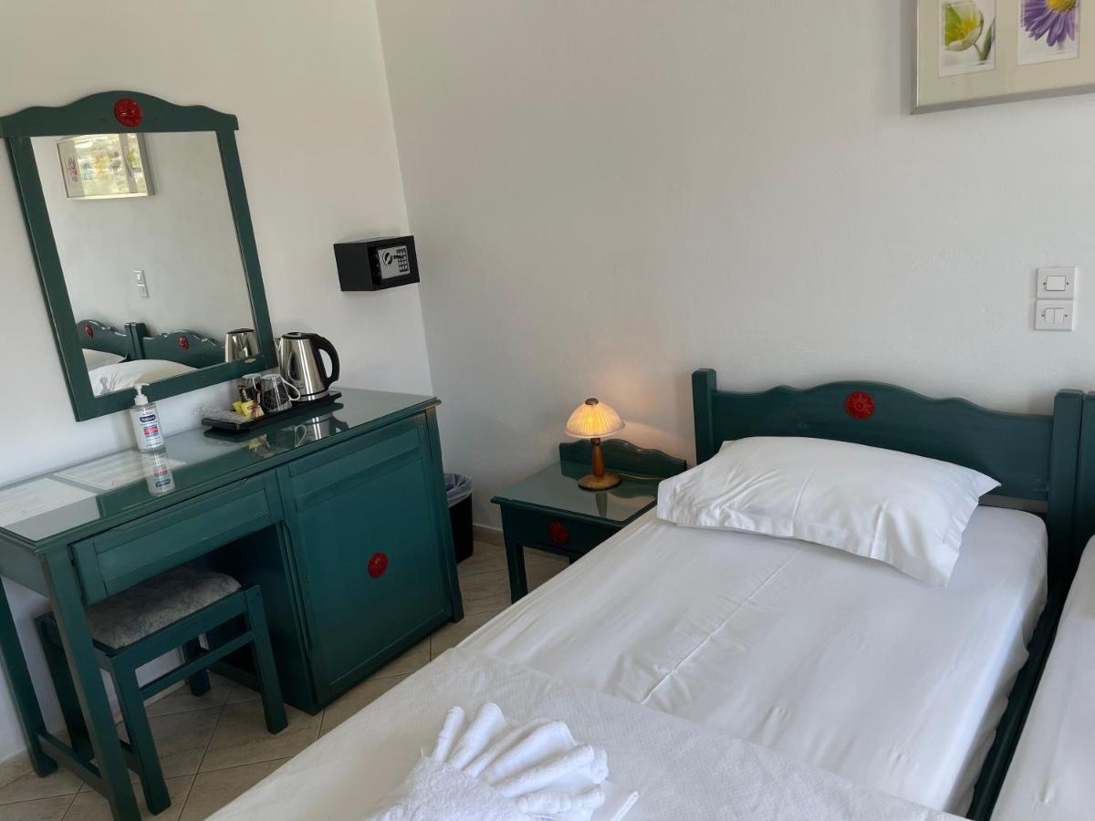 Venikouas Hotel Platis Gialos  Eksteriør billede