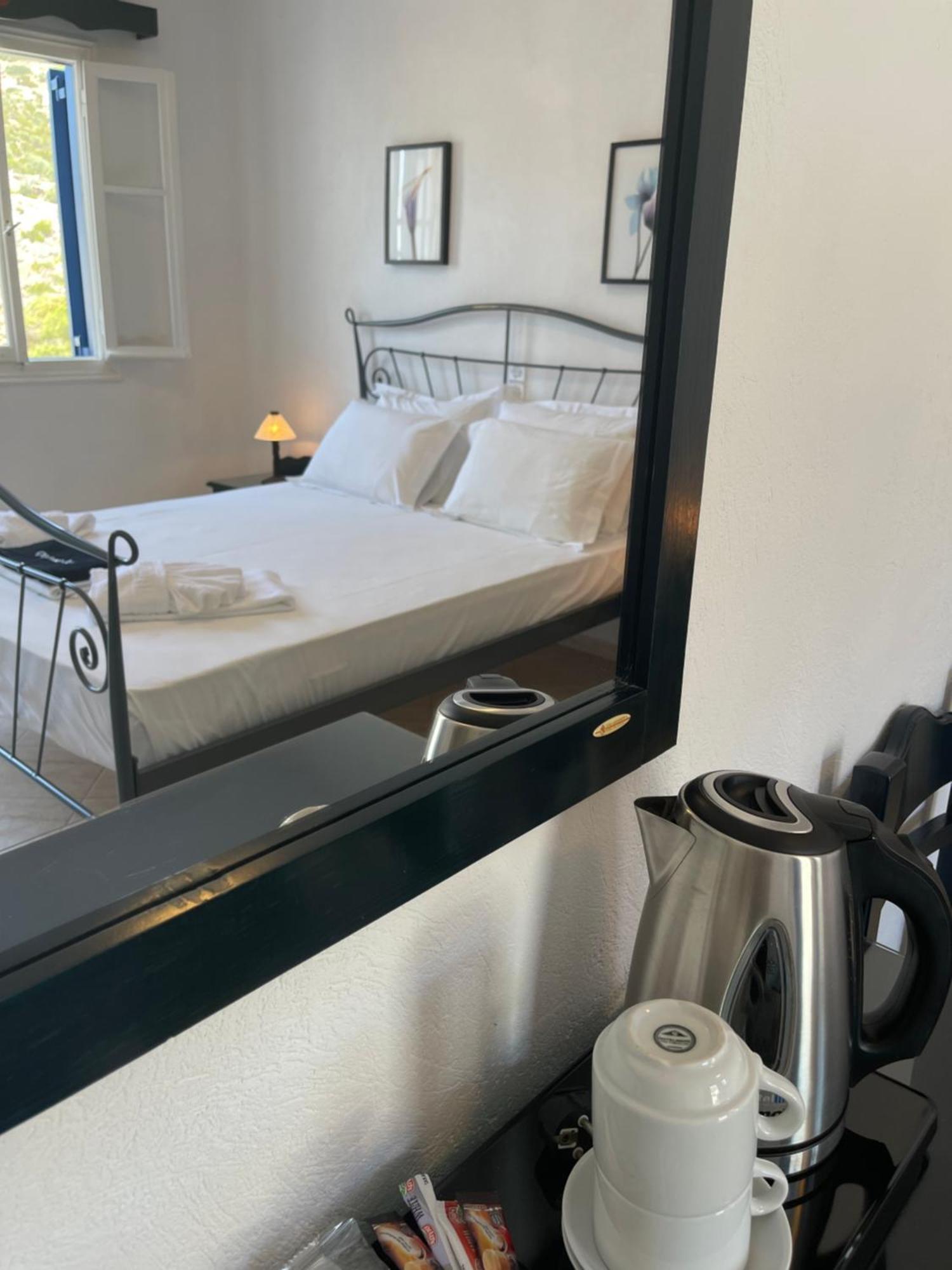 Venikouas Hotel Platis Gialos  Eksteriør billede