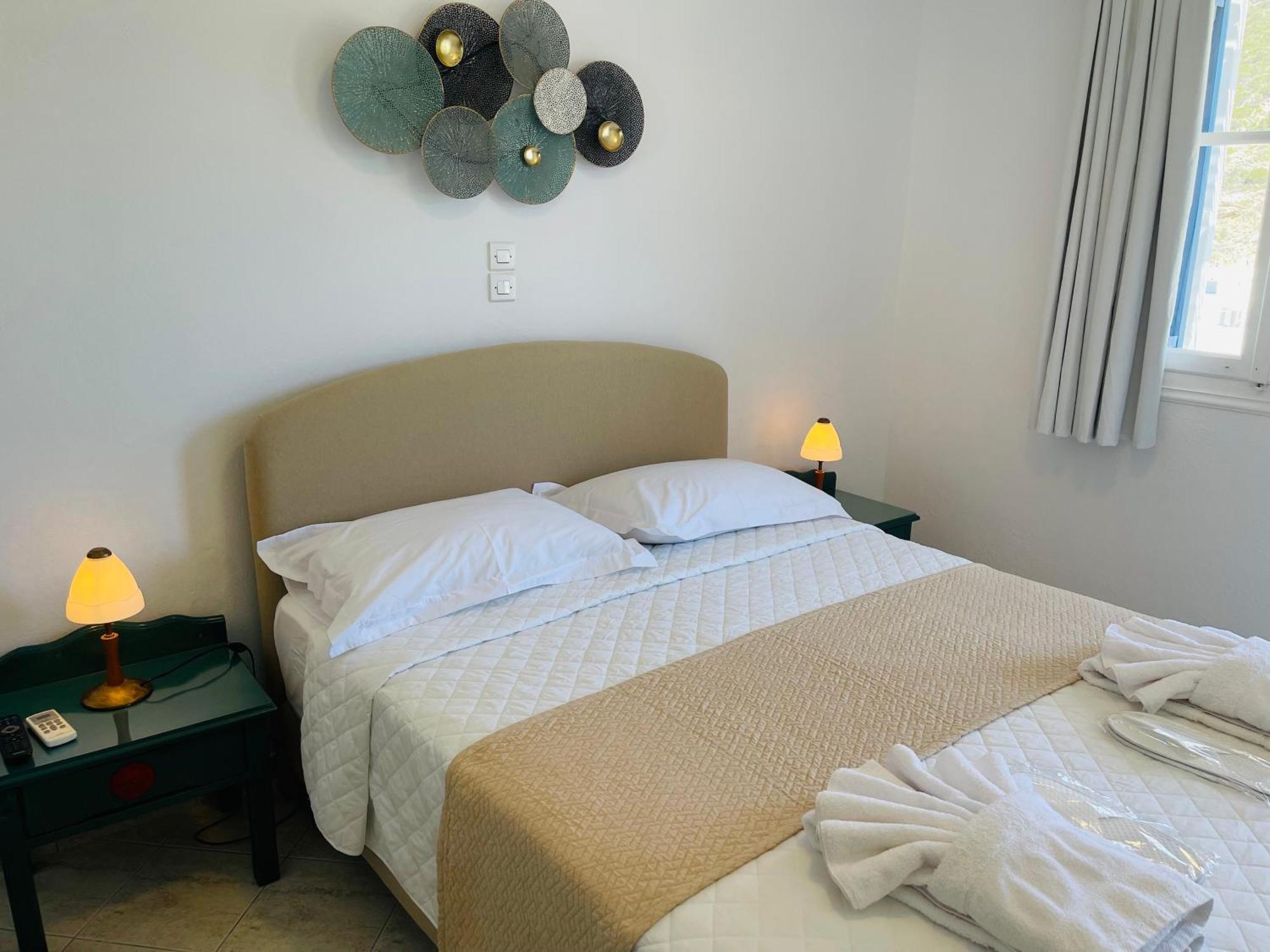 Venikouas Hotel Platis Gialos  Eksteriør billede